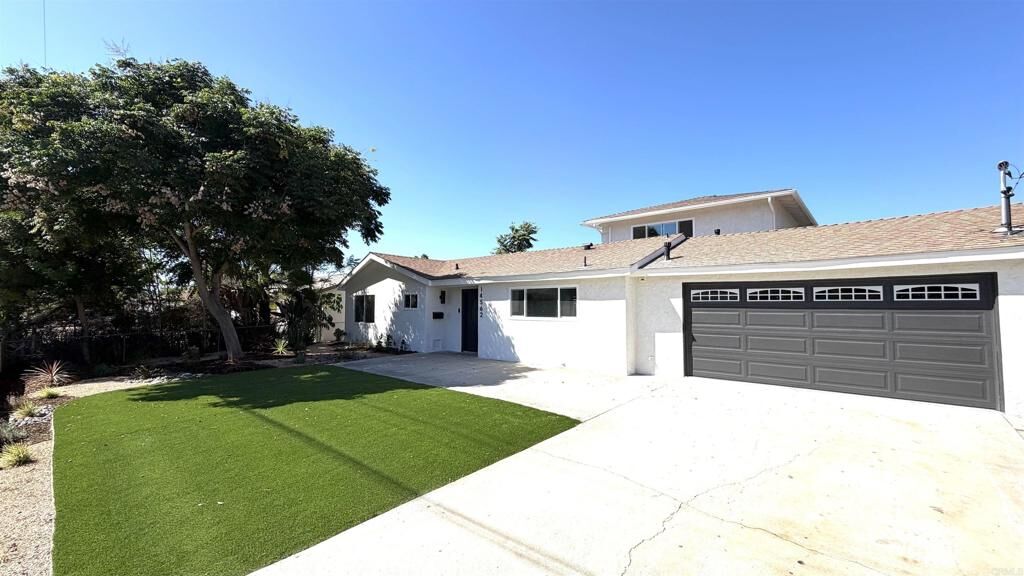 Property Photo:  14562 Kennebunk Street  CA 92064 