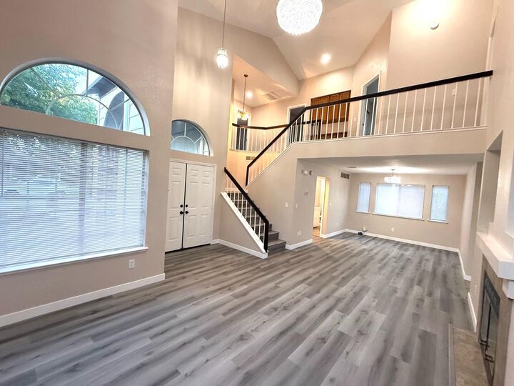 Property Photo: 4008 Tawny Meadow Way CA 95843