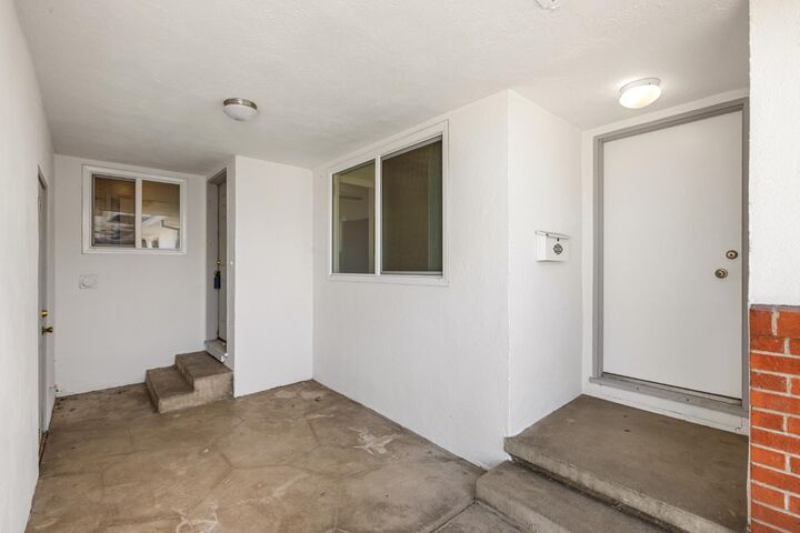 Property Photo: 418 Lupton Street CA 95337