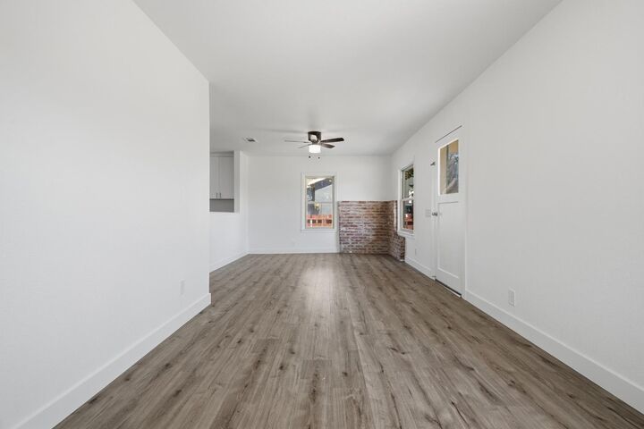 Property Photo: 815 Kerr CA 95354