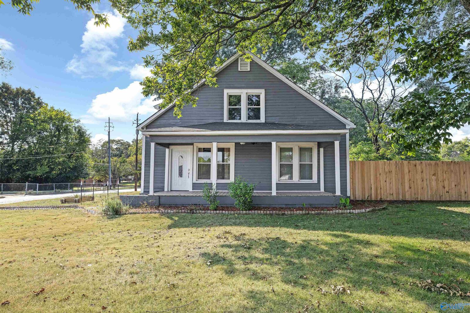 Property Photo:  201 Day Street  AL 35640 