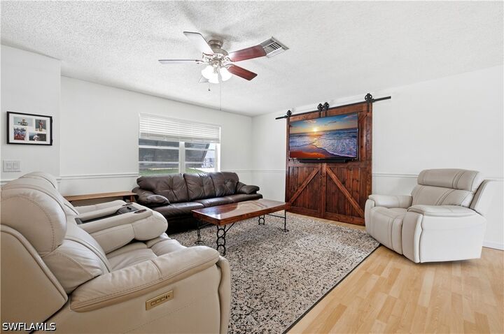 Property Photo:  5990 Milne Circle  FL 33903 