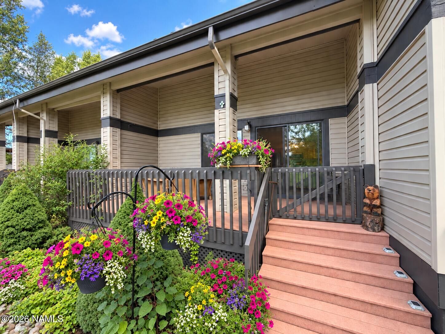 Property Photo: 17980 S Walapai Road 40 AZ 86017
