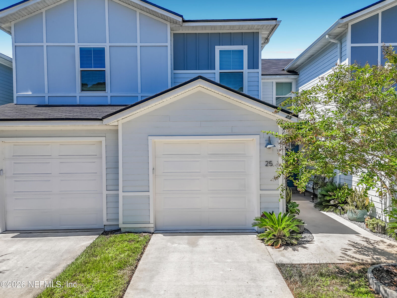 Property Photo: 25 Ridge Lake Road FL 32086