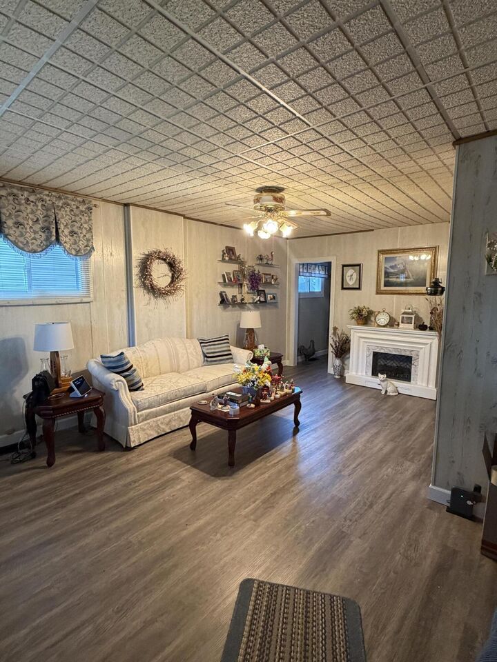 Property Photo:  118 Daniels Street  KY 41015 