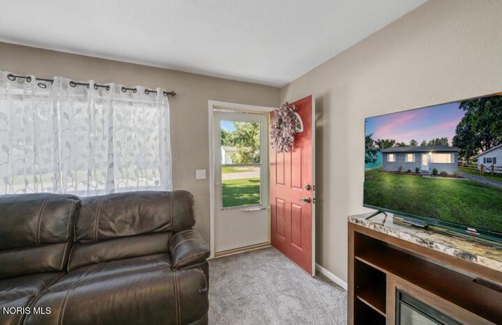 Property Photo:  310 Jackson Street  OH 43515 