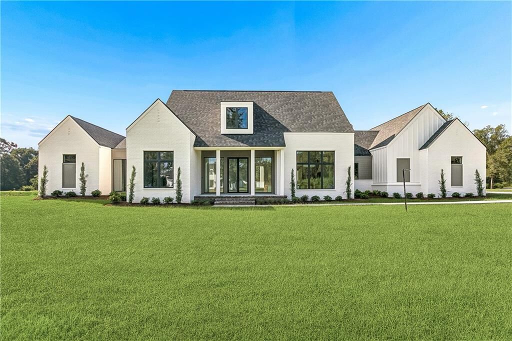 Property Photo:  72608 Buttonbush Drive  LA 70433 