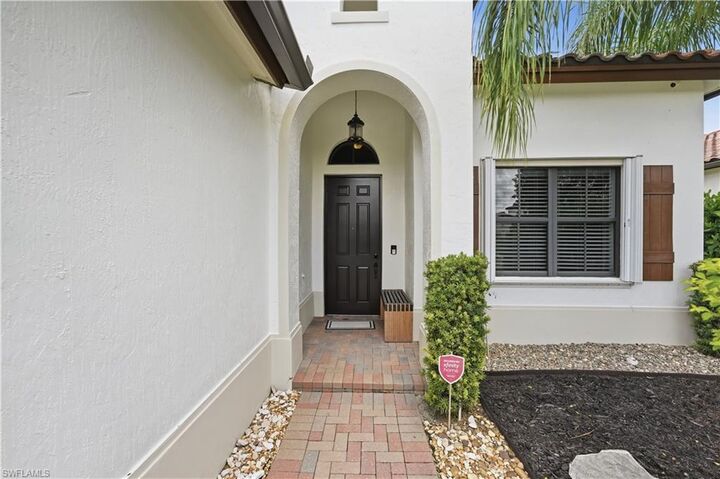 Property Photo:  5191 Genoa St  FL 34142 