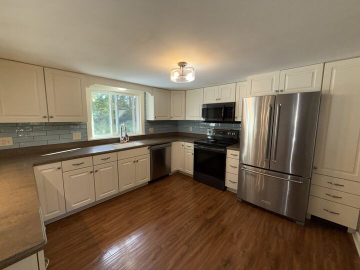 Property Photo:  4 Corwin Drive  NH 03038 