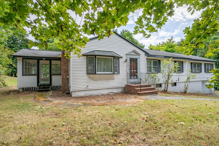 Property Photo:  136 Maple Avenue  NH 03811 