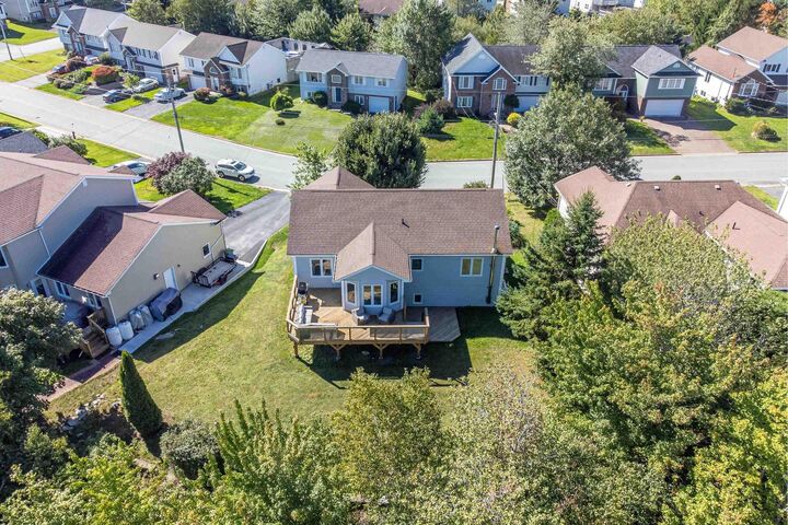 Property Photo: 50 Parkedge Crescent NS B2V 2V1