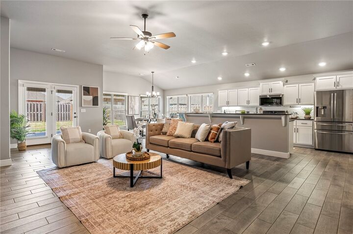 Property Photo:  981 Sundance Lane  AR 72712 