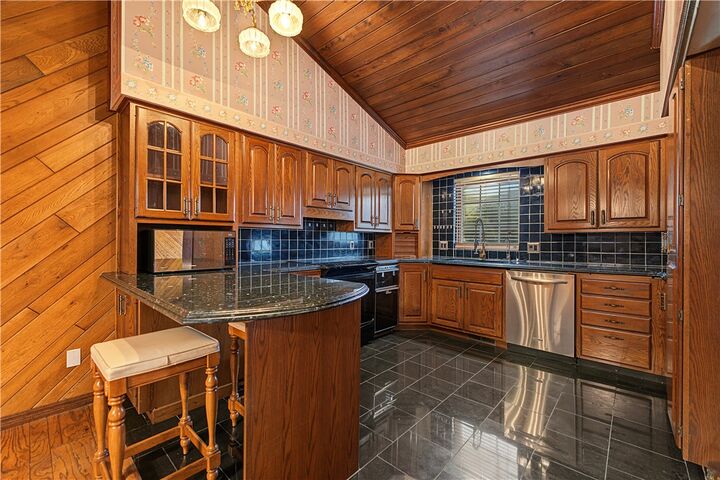 Property Photo: 1415 Clear Creek Drive AR 72764