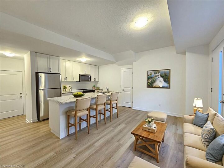 Property Photo:  70 Kenesky Drive 11  ON L8B 1Y4 