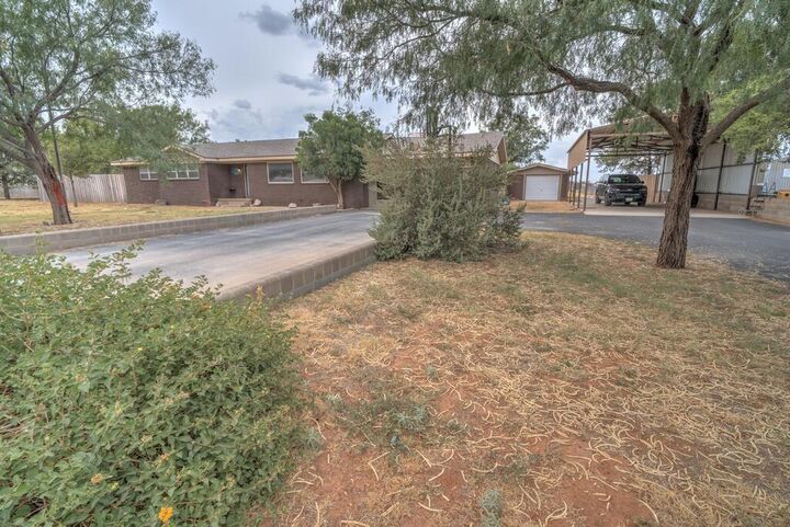 Property Photo: 603 E County Rd 140 TX 79706