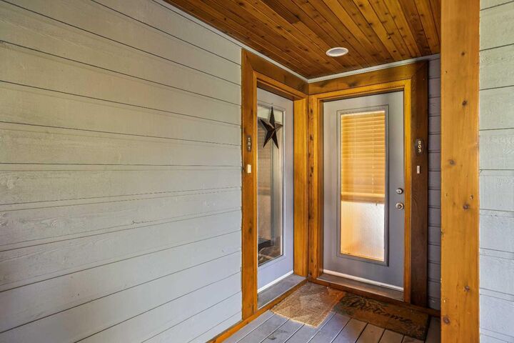 Property Photo:  404 Marten Street 203  AB T1L 1C6 