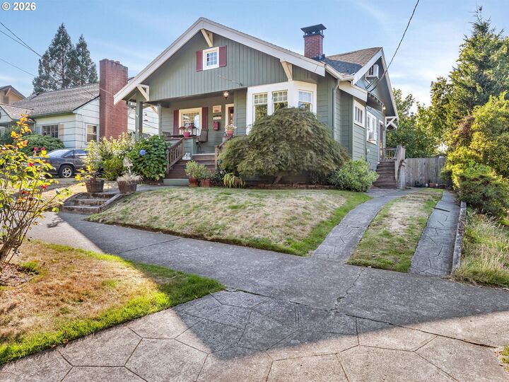 Property Photo:  3935 NE 72nd Ave  OR 97213 