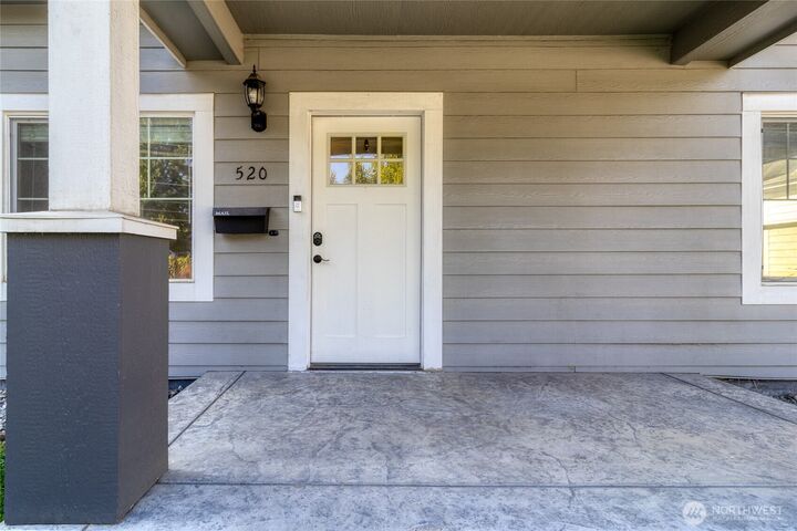 Property Photo: 520 Bryant Avenue WA 99362