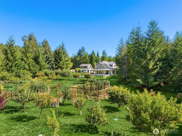 Property Photo:  1198 NE Raspberry Ridge Lane  WA 98370 