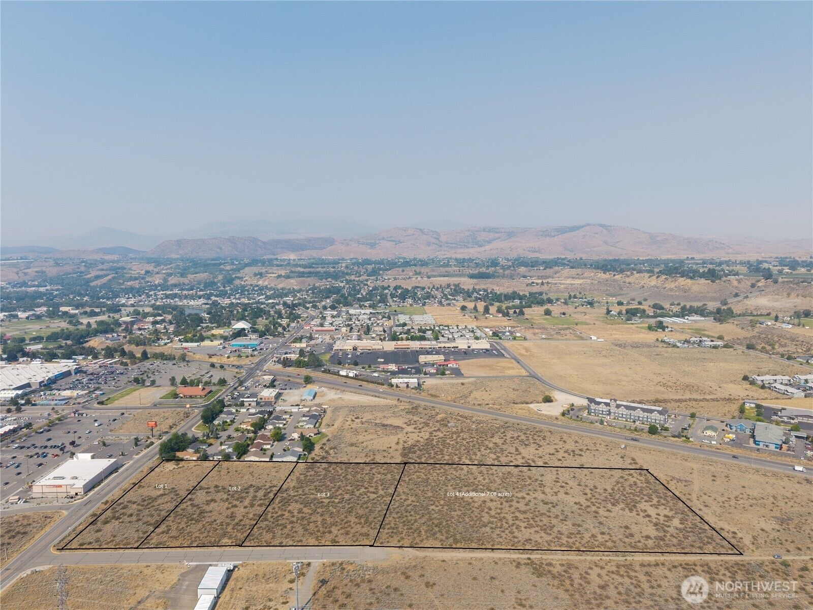 Property Photo: 8 Enterprise Way Road WA 98841