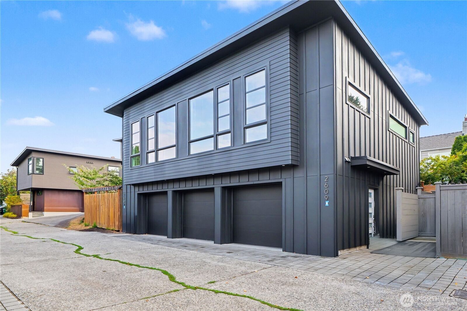 Property Photo: 2609 31st Avenue W A WA 98199