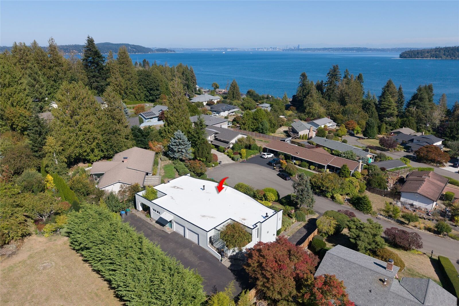 Property Photo:  8152 SE Haida Dr  WA 98366 