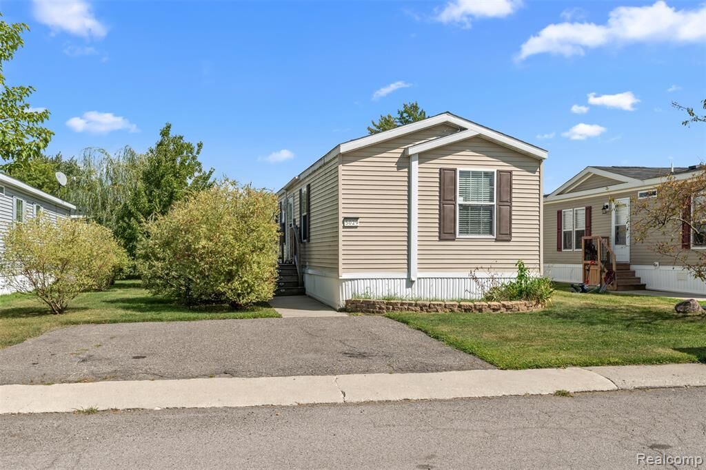Property Photo:  5029 Academy Drive 39A  MI 48188 