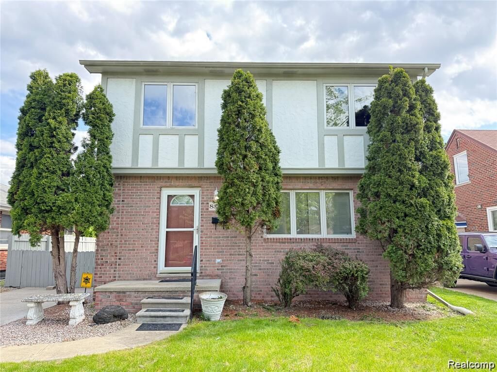 Property Photo:  8334 McKinley  MI 48015 