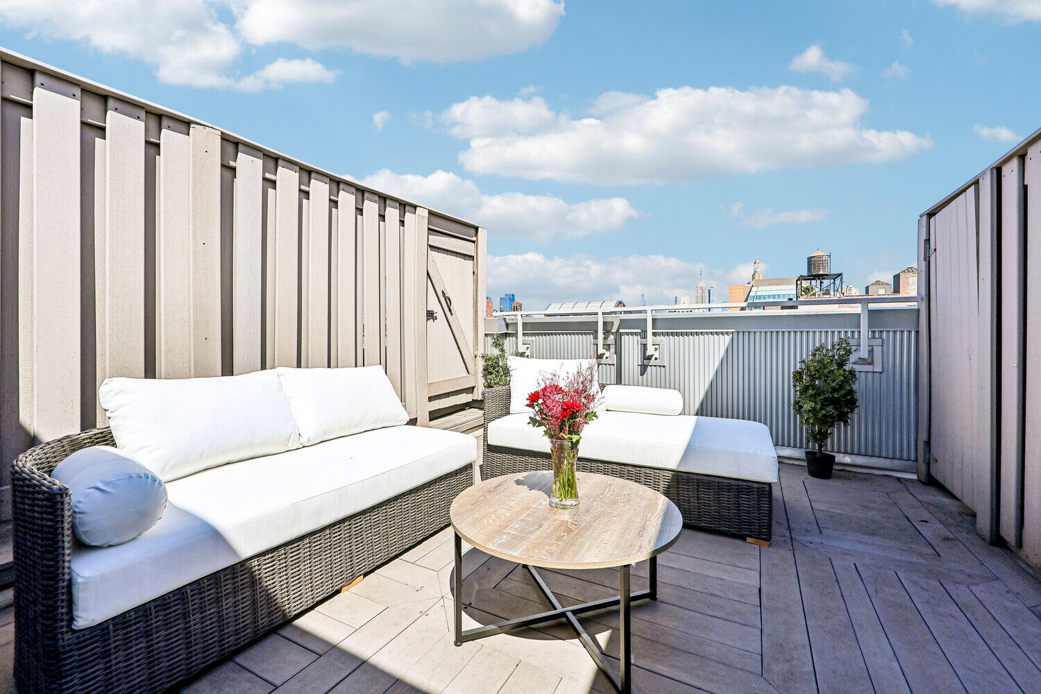 Property Photo: 184 Thompson Street 6S NY 10012