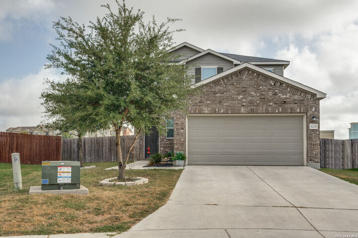 Property Photo:  625 Pond  TX 78130 