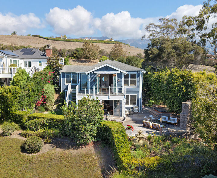 Property Photo: 2643 Freesia Drive CA 93067