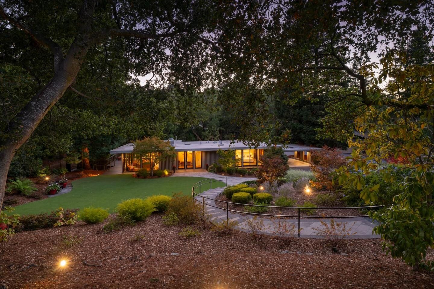 Property Photo: 739 El Cerrito Avenue CA 94010