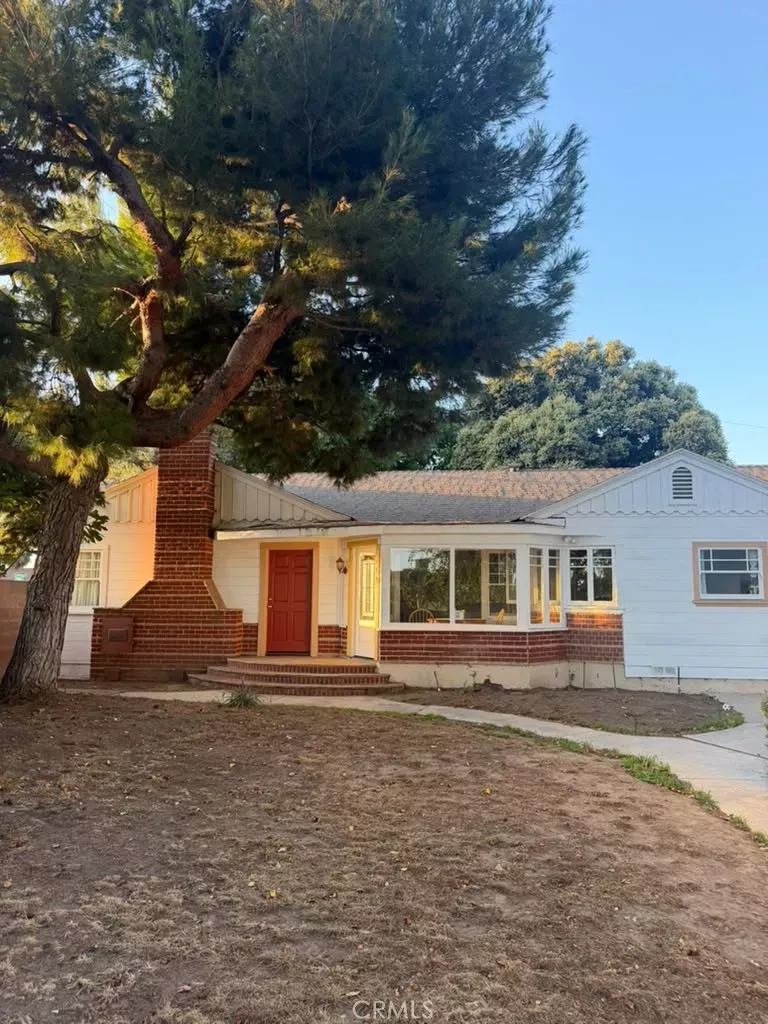 Property Photo:  18262 Bushard  CA 92708 