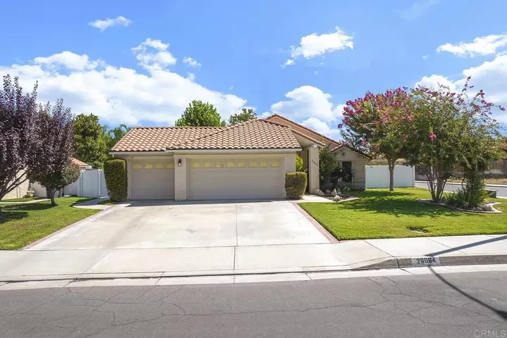 Property Photo:  26064 Avenida Hortensia  CA 92544 