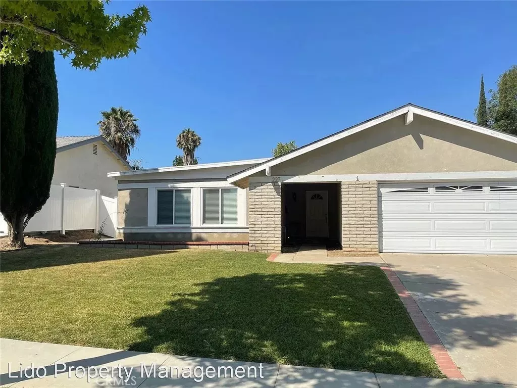 Property Photo:  227 N Sweetwater  CA 92807 
