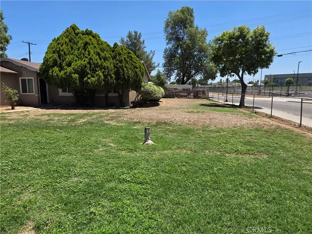 Property Photo:  8808 Randolph St  CA 92503 