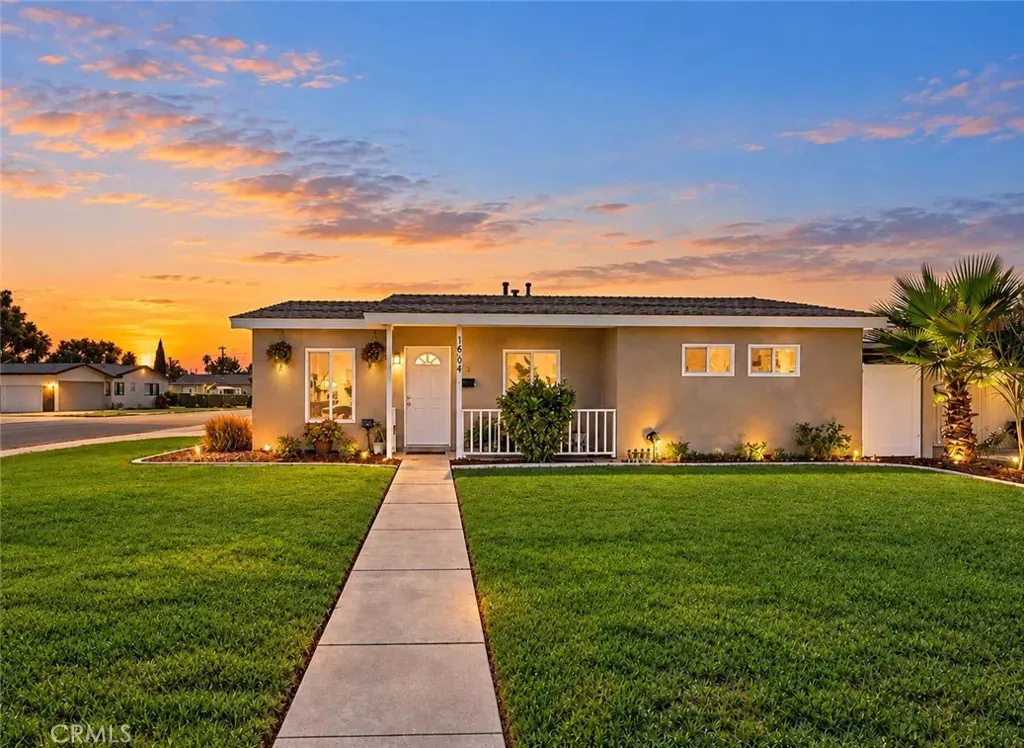 Property Photo:  1001 N Hanover  CA 92801 