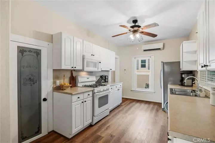 Property Photo:  716 Walnut  CA 96021 
