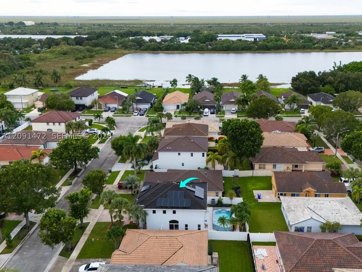 Property Photo: 20833 NW 14th Ct FL 33029