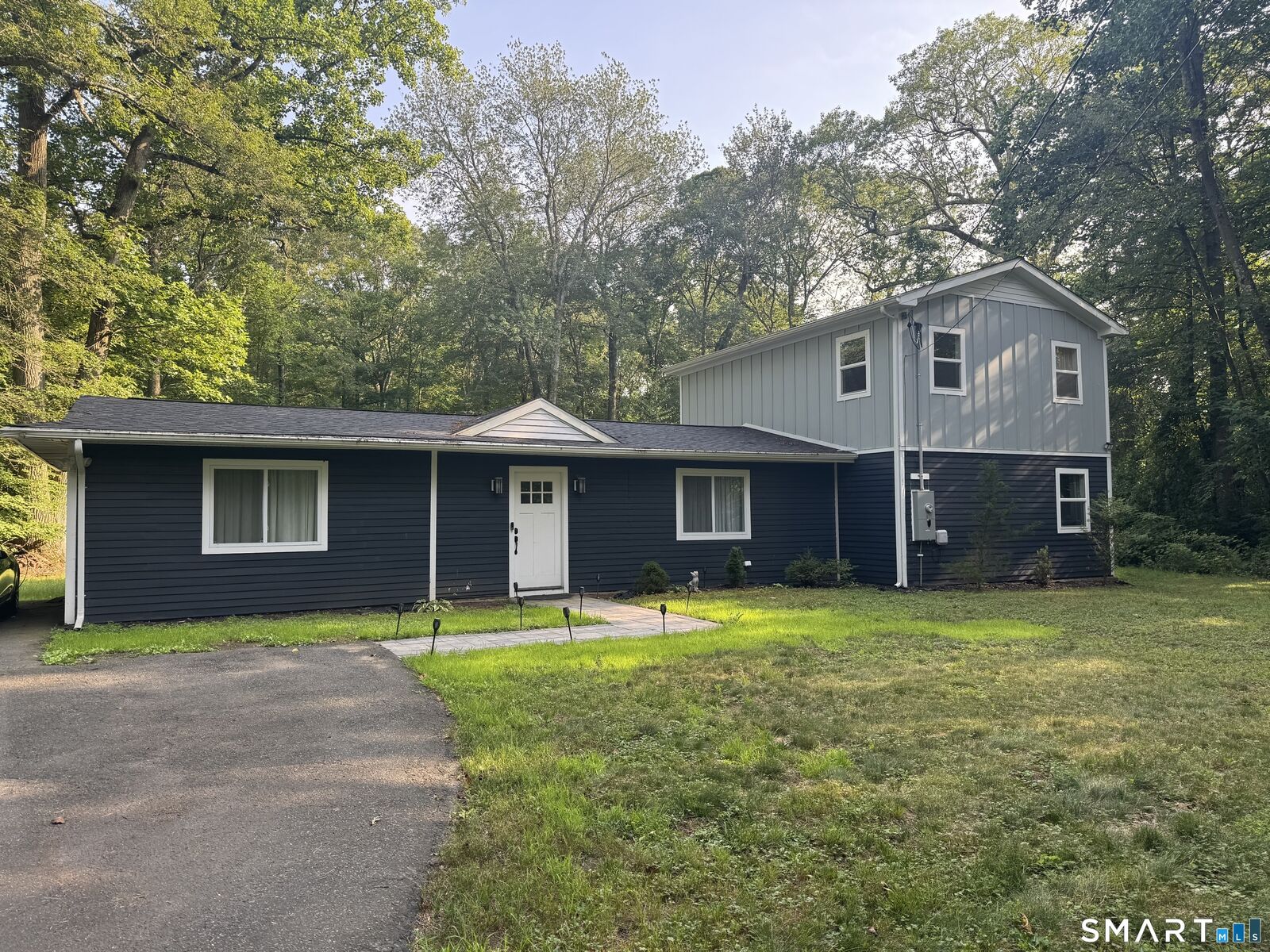 Property Photo:  57 Lovers Lane  CT 06468 