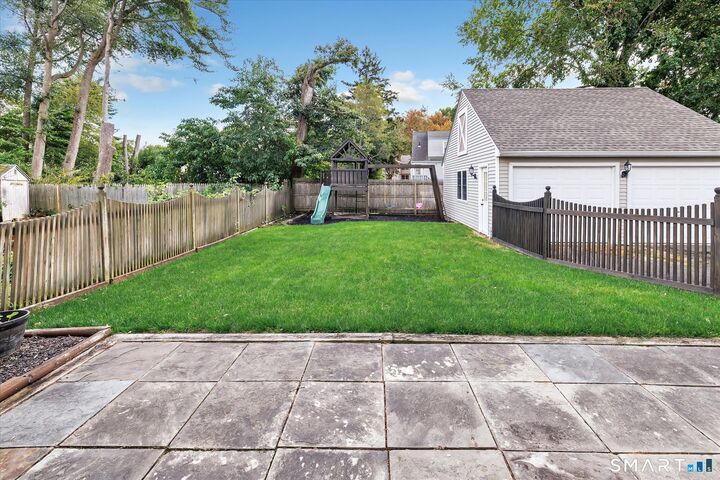 Property Photo:  111 Mercer Street  CT 06614 