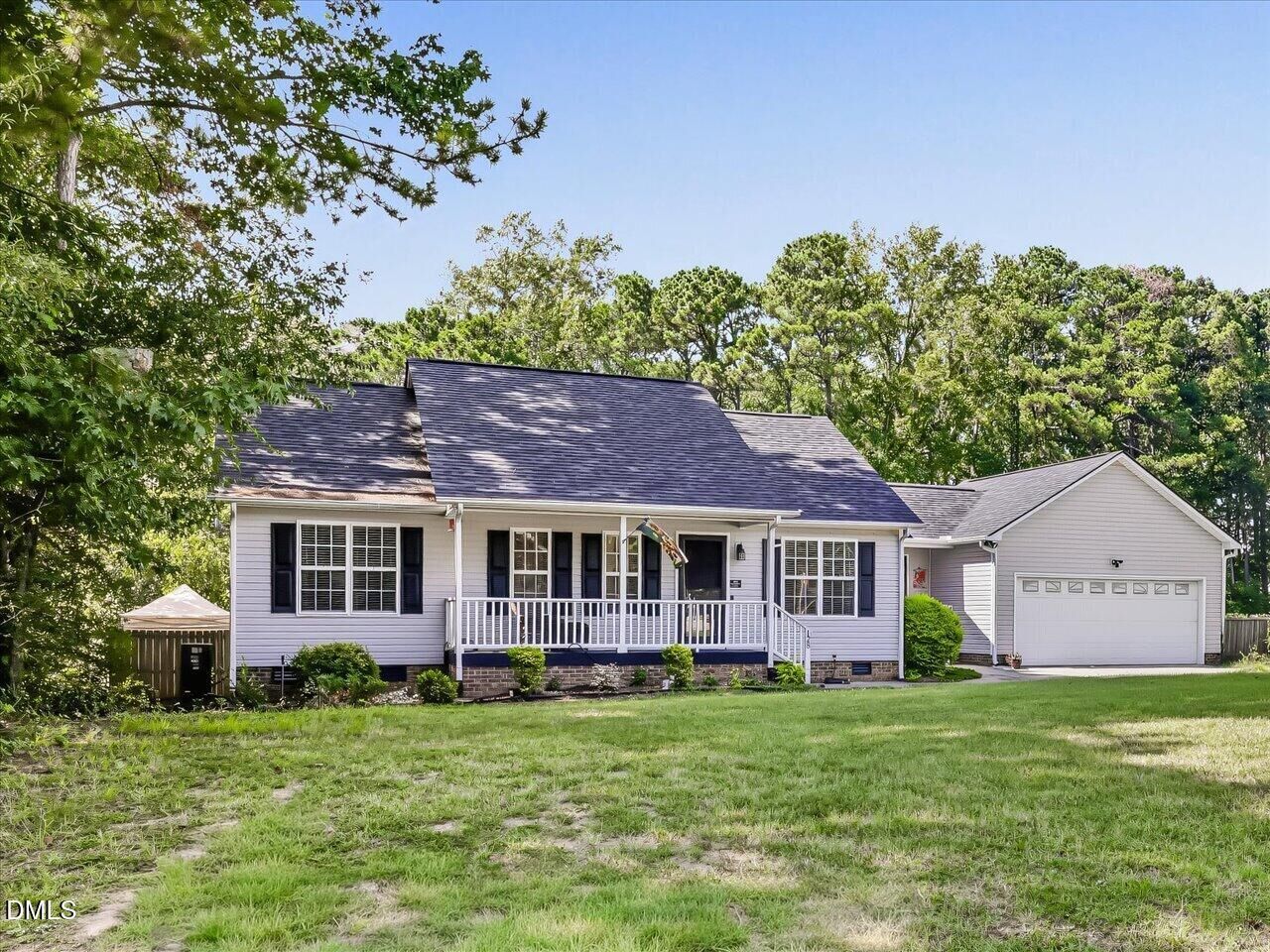Property Photo: 128 Blairwood Drive NC 27526