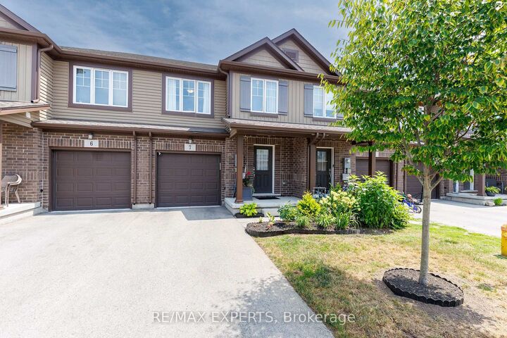 Property Photo:  340 Prospect Point Road 7  ON L0S 1N0 