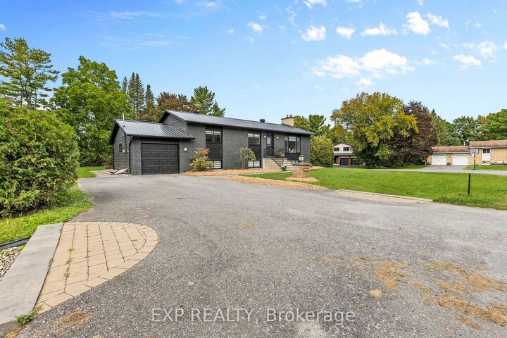 Property Photo:  3276 Warner Way  ON K0A 2W0 