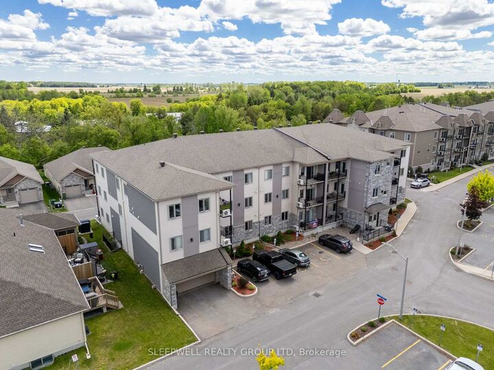 Property Photo:  377 Solstice Crescent 204  ON K0A 1W1 