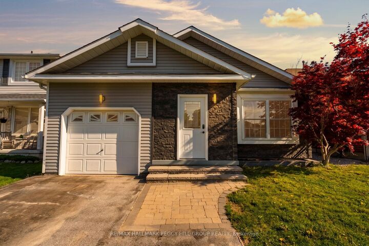 Property Photo:  44 Knicely Road  ON L4N 6V3 