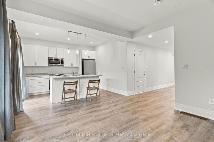 Property Photo:  22 Campbell Crescent  ON K0K 2T0 