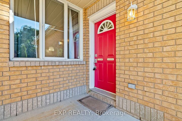 Property Photo:  534 Lawler Crescent  ON K4A 3Y5 