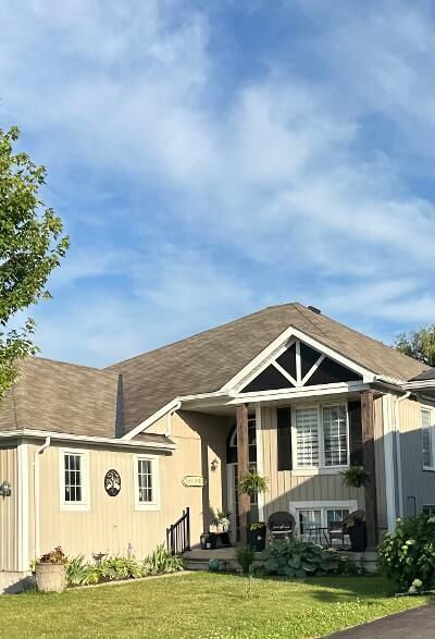 Property Photo:  248 Spruce Street  ON L0M 1S0 