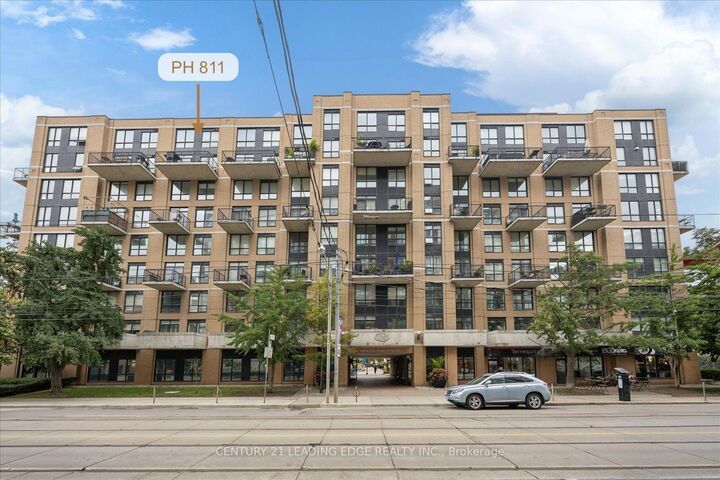 Property Photo:  800 King Street W Ph811  ON M5V 3M7 